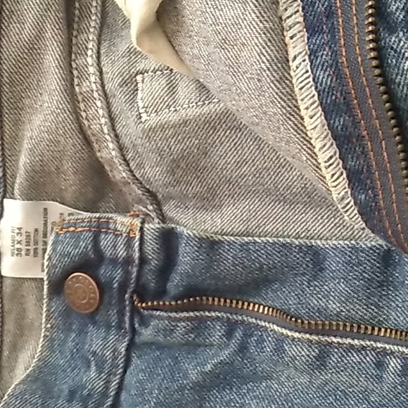 EUC Faded Glory 38 X 34 RELAXED FIT  JEAN - Picture 2 of 16